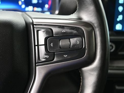 Used 2024 Chevrolet Silverado 2500 ZR2 w/ Technology Package AWD/4WD image 14