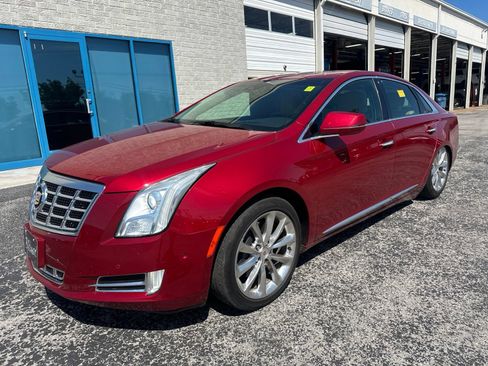 Used 2014 Cadillac XTS Premium FWD image 1