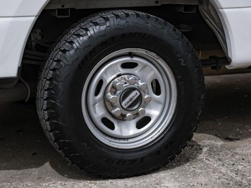 Used 2017 Ford F350 XL image 48