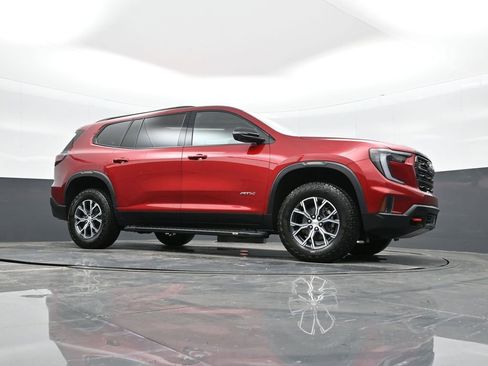 Used 2024 GMC Acadia AT4 w/ Luxury Package image 33
