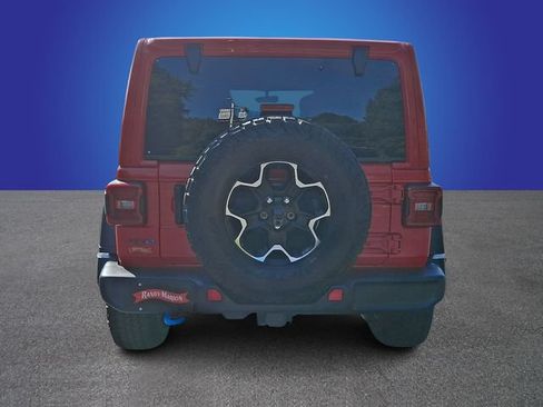 Used 2021 Jeep Wrangler Unlimited Rubicon 4xe w/ Cold Weather Group AWD/4WD image 5