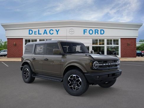 New 2026 Ford Bronco Outer Banks AWD/4WD image 7