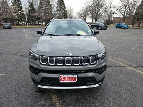 Used 2022 Jeep Compass Limited w/ Elite Group image 9