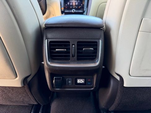 Used 2019 INFINITI QX50 Essential w/ Sensory Package image 21