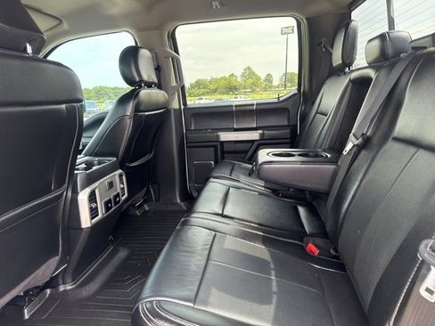 Used 2020 Ford F250 Lariat w/ Lariat Value Package image 30