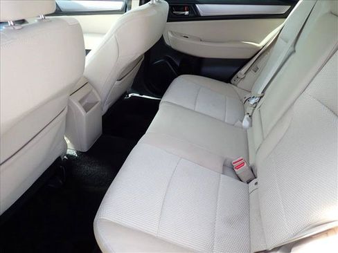 Used 2015 Subaru Outback 2.5i Premium AWD/4WD image 9
