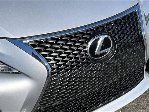 Used 2016 Lexus IS 200t Base image 26