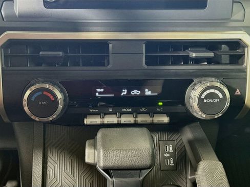 Certified 2024 Toyota Tacoma SR AWD/4WD image 14