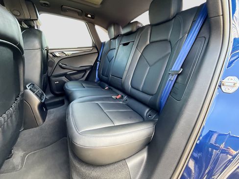 Used 2023 Porsche Macan S AWD/4WD image 20