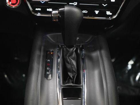 Used 2022 Honda HR-V EX image 19