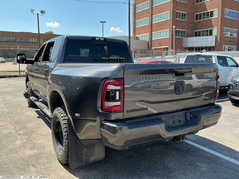 Used 2023 RAM 3500 Laramie w/ Night Edition AWD/4WD image 4