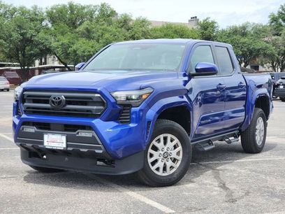 Used 2025 Toyota Tacoma SR5