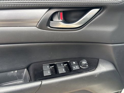 Used 2025 MAZDA CX-5 AWD 2.5 S w/ Select Package image 11