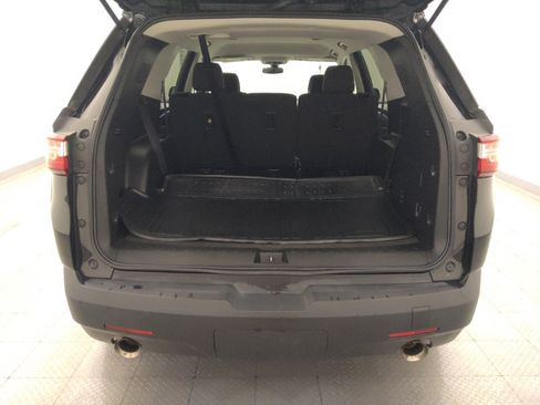 Used 2021 Chevrolet Traverse LS w/ LPO, Floor Liner Package image 29