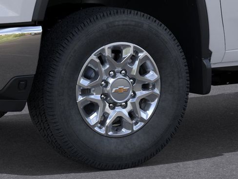 New 2026 Chevrolet Silverado 2500 LT image 9