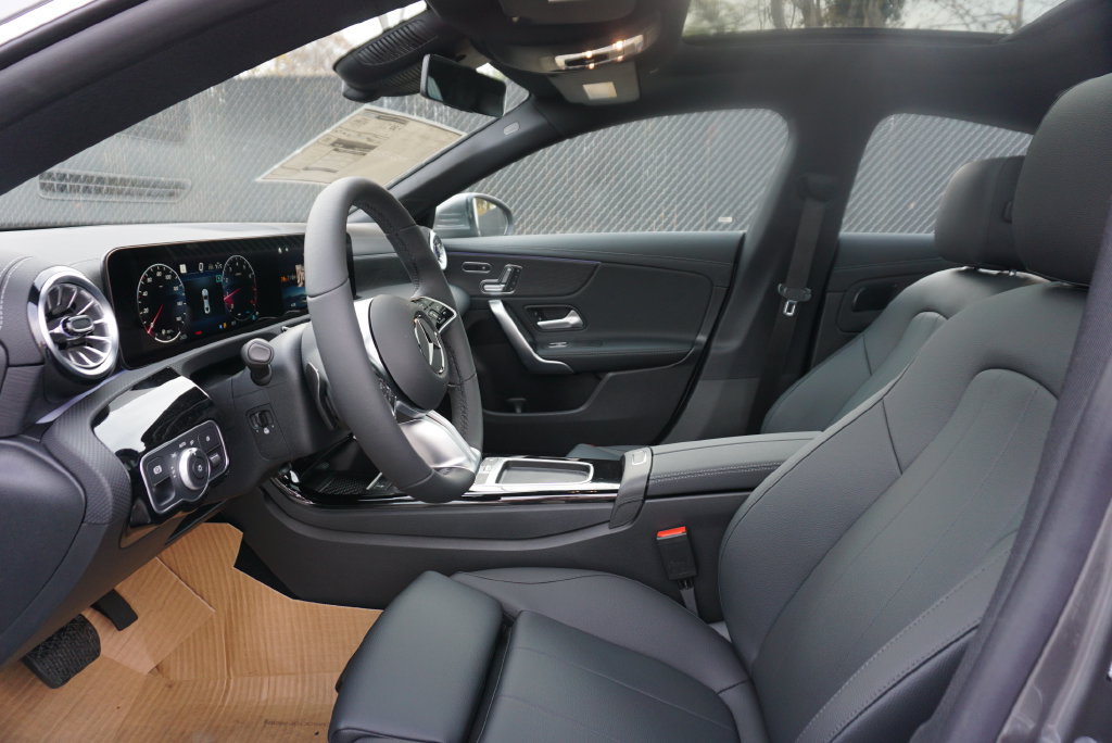 Certified 2026 Mercedes-Benz CLA 250 image 9