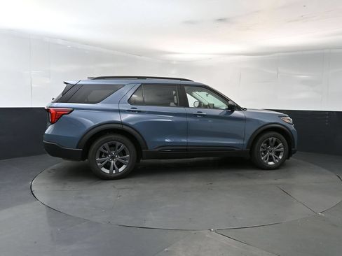 New 2026 Ford Explorer Active w/ Active Comfort Package AWD/4WD image 6