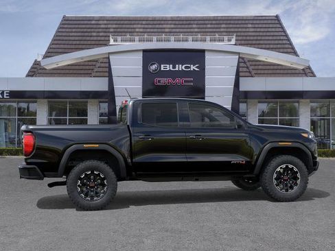 New 2026 GMC Canyon AT4 image 5