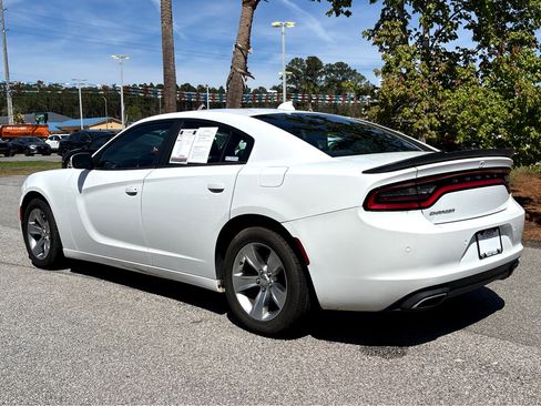 Used 2018 Dodge Charger SXT Plus image 28