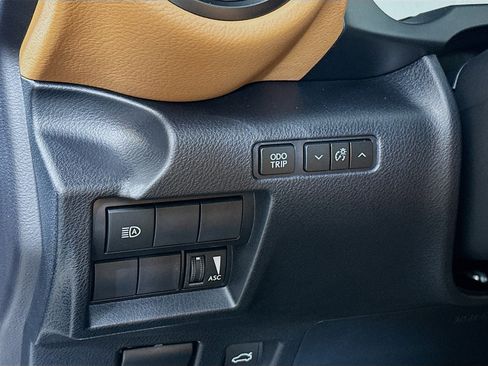 New 2025 Lexus IS 350 F Sport w/ Navigation Package image 10