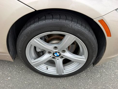 Used 2011 BMW Z4 sDrive30i RWD image 36