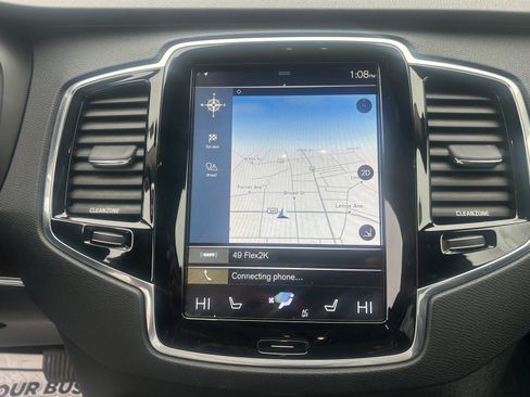 Used 2016 Volvo XC90 T6 Momentum w/ Momentum Plus Package image 14