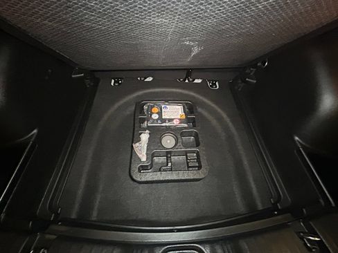 Used 2025 Jeep Compass Limited AWD/4WD image 19
