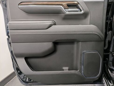 Used 2024 GMC Sierra 1500 Elevation w/ LPO, Elevation Black Package image 23