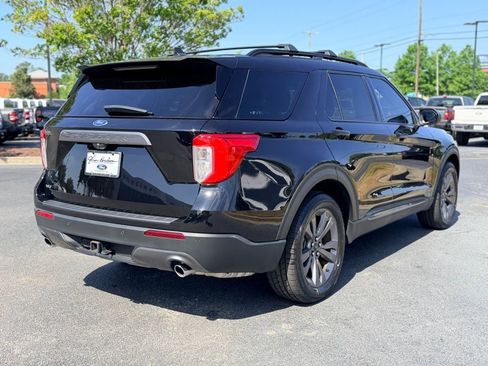 Certified 2023 Ford Explorer XLT w/ Equipment Group 202A RWD image 6