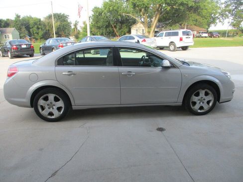 Used 2008 Saturn Aura XE FWD image 16