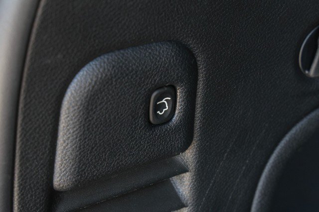 Used 2022 Jeep Grand Cherokee Limited AWD/4WD image 32
