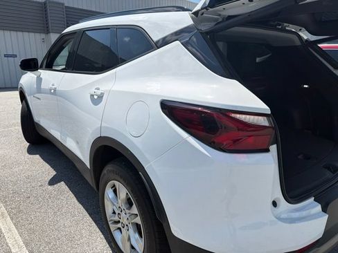 Used 2022 Chevrolet Blazer LT FWD image 15