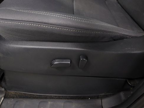 Used 2022 Nissan Frontier SV image 24