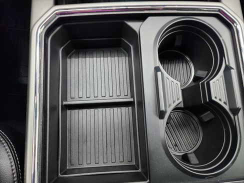 Used 2020 Ford F350 Lariat image 43