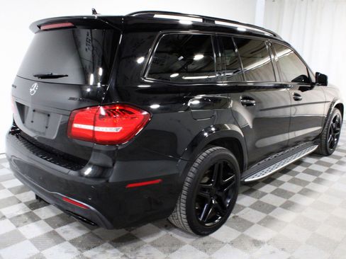 Used 2018 Mercedes-Benz GLS 550 4MATIC image 29
