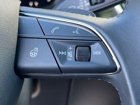 Used 2025 Audi Q5 2.0T Premium w/ Convenience Plus Package image 26