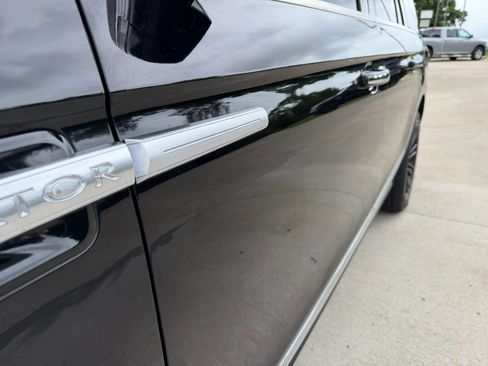 Used 2018 Lincoln Navigator L Reserve w/ Technology Package AWD/4WD image 71