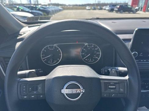 Certified 2025 Nissan Rogue S AWD/4WD image 11