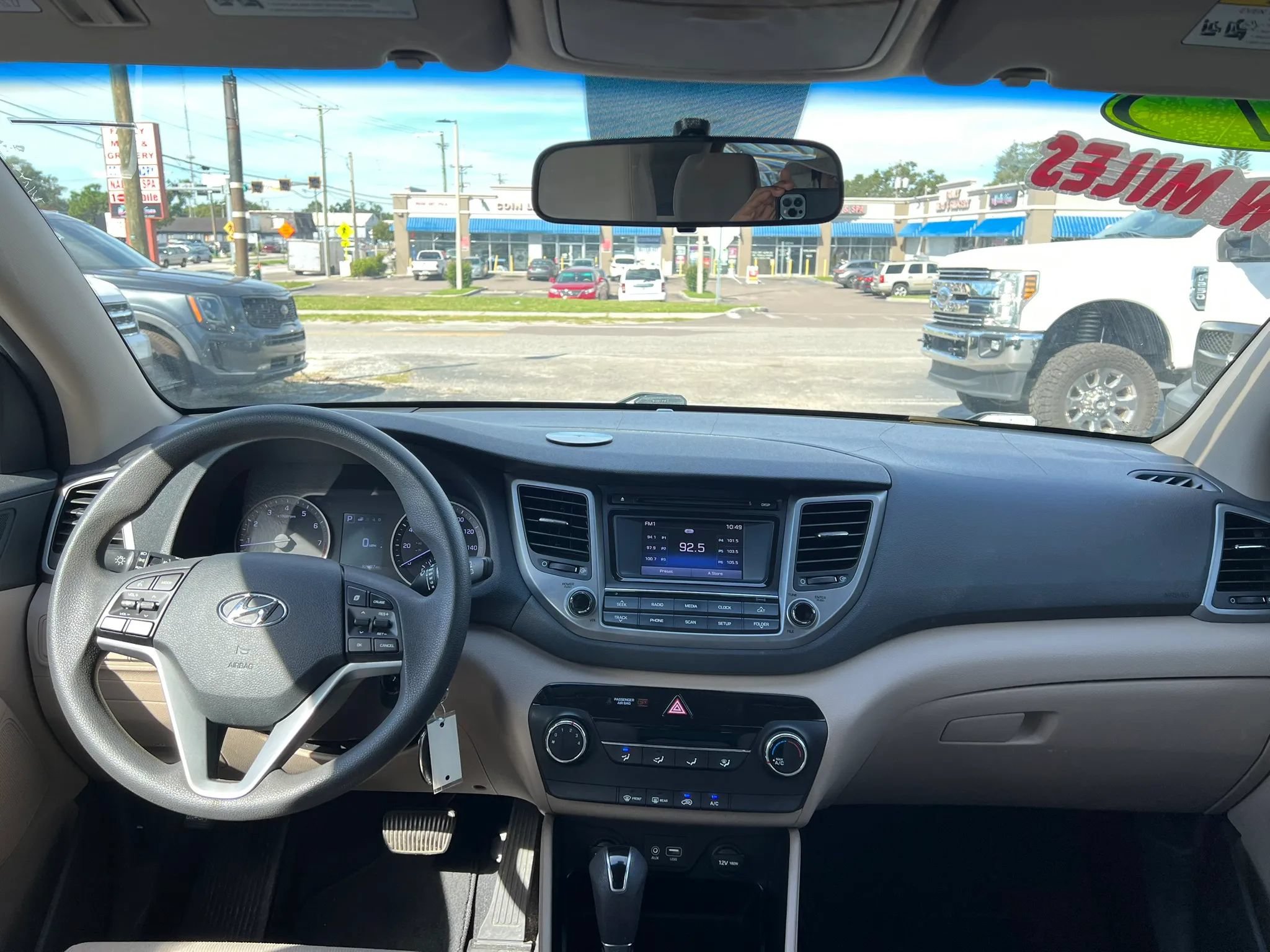 Used 2017 Hyundai Tucson SE w/ SE Popular Package 02 FWD image 10