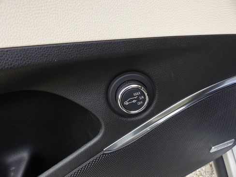 Used 2022 Buick Enclave Premium w/ Surround and Sites Package FWD image 22