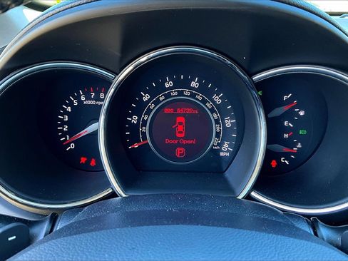 Used 2016 Kia Rio SX image 16