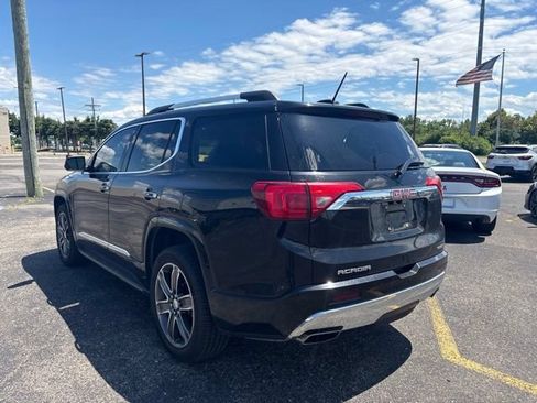Used 2017 GMC Acadia Denali w/ Technology Package AWD/4WD image 3