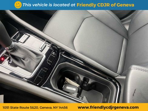 New 2026 Jeep Compass Limited image 18