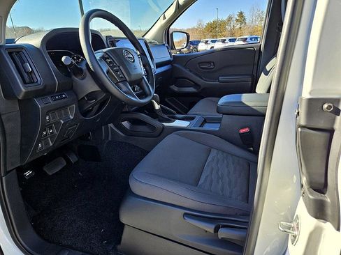 New 2026 Nissan Frontier S image 7