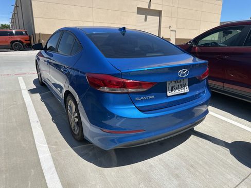Used 2018 Hyundai Elantra Value Edition FWD image 10