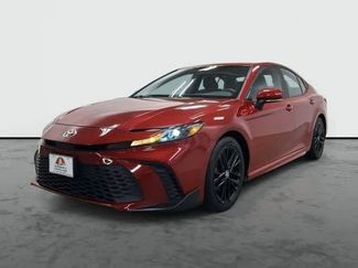 Used 2025 Toyota Camry SE video 1