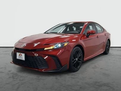 Used 2025 Toyota Camry SE