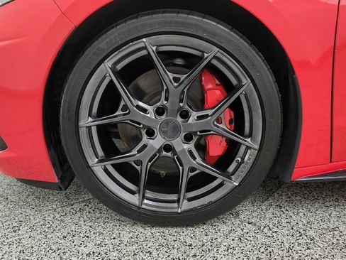 Used 2021 Chevrolet Corvette Stingray Premium Conv w/ Z51 Performance Package RWD image 30