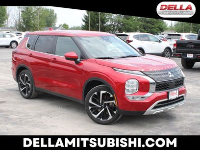 Used 2024 Mitsubishi Outlander SE