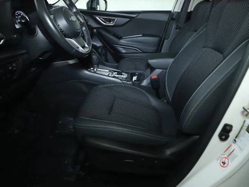 Used 2019 Subaru Forester Premium image 19